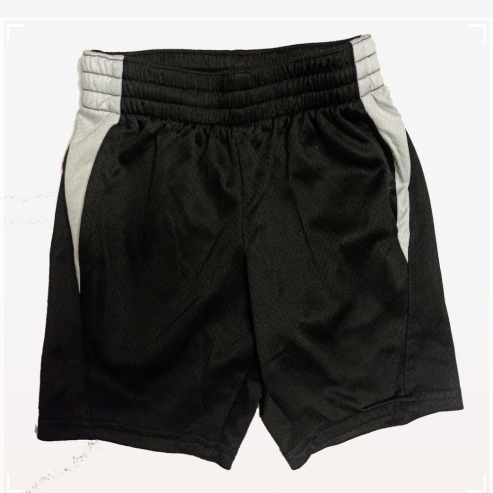 ‼️Boy shorts white and black athletic works